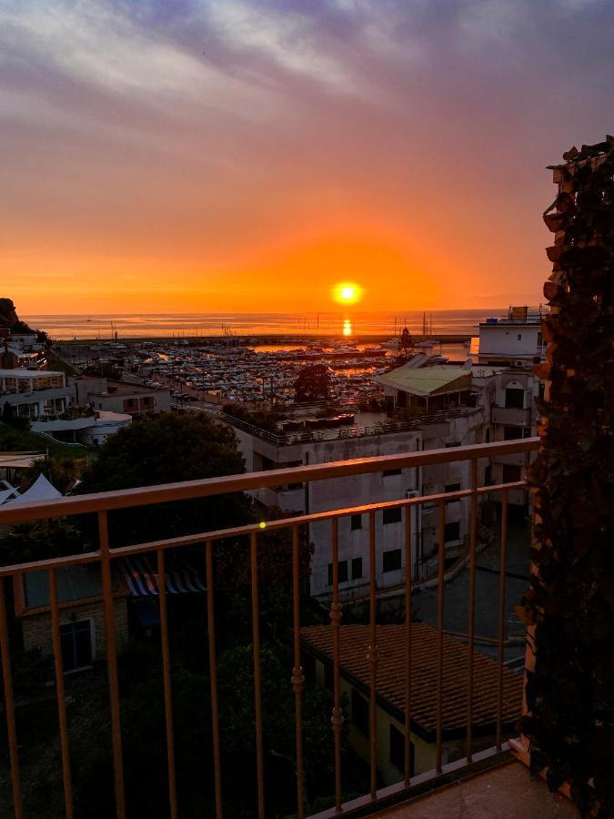 Bed and Breakfast Quasi in Porto Agropoli Esterno foto