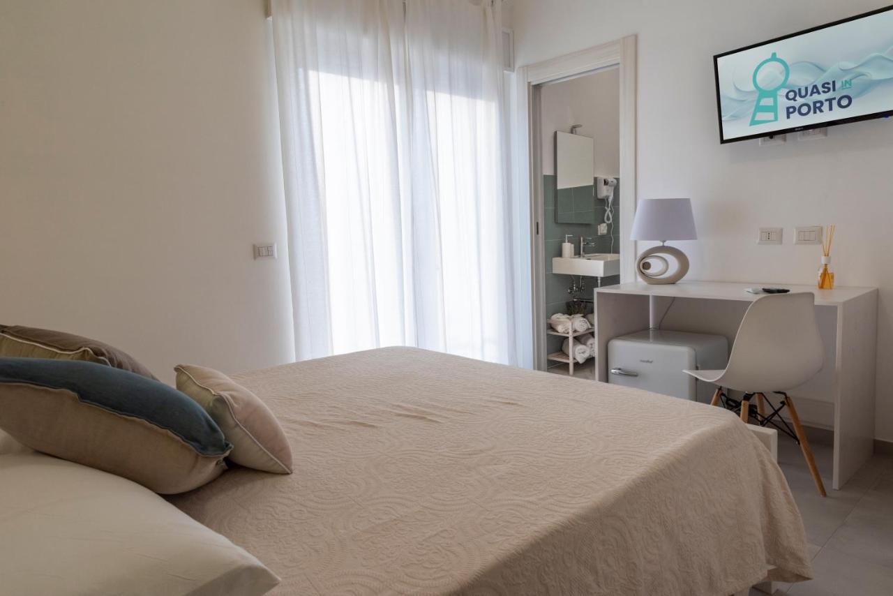 Bed and Breakfast Quasi in Porto Agropoli Esterno foto